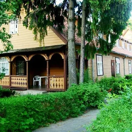 Senoji Vaistine Pensjonat *